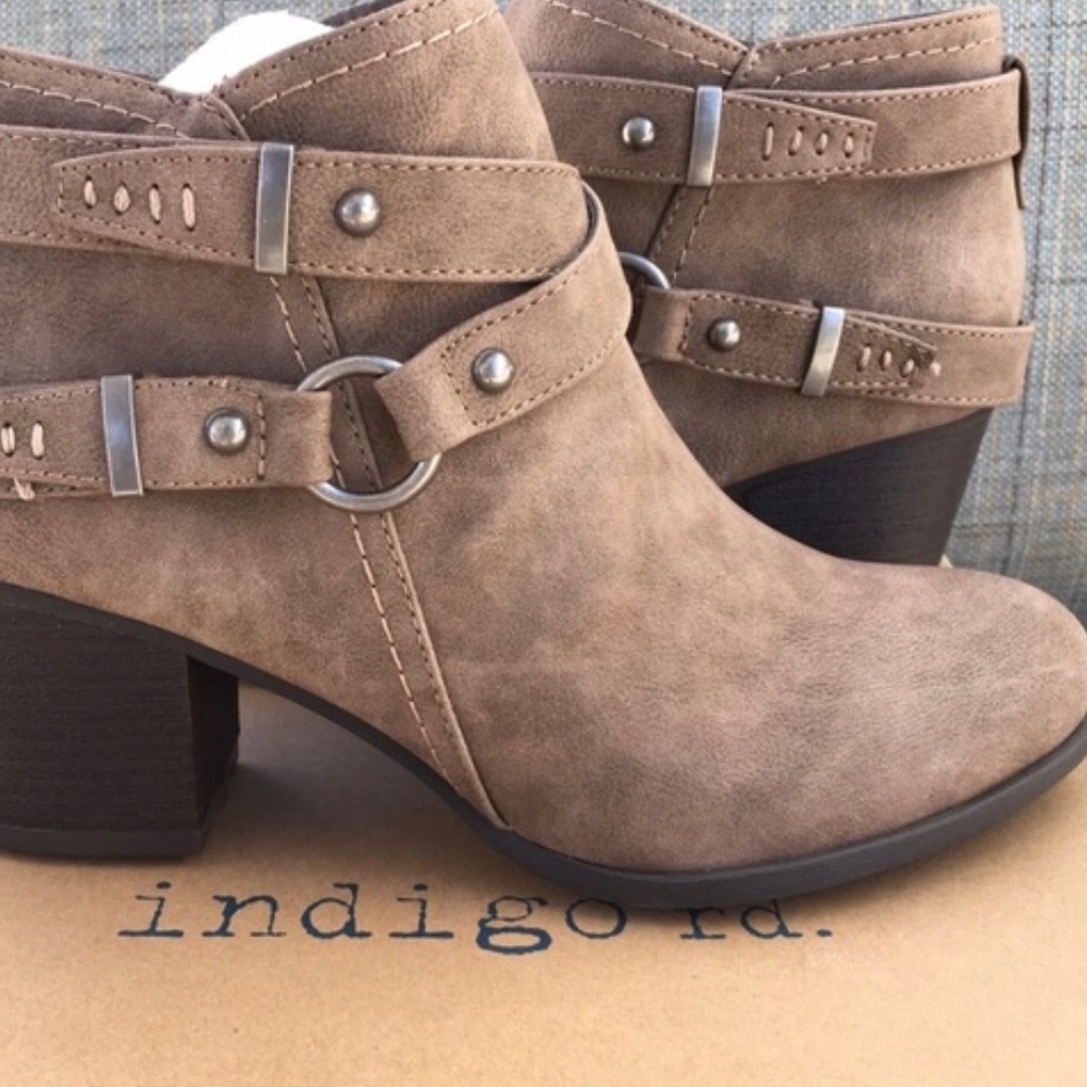 Indigo Rd brown booties